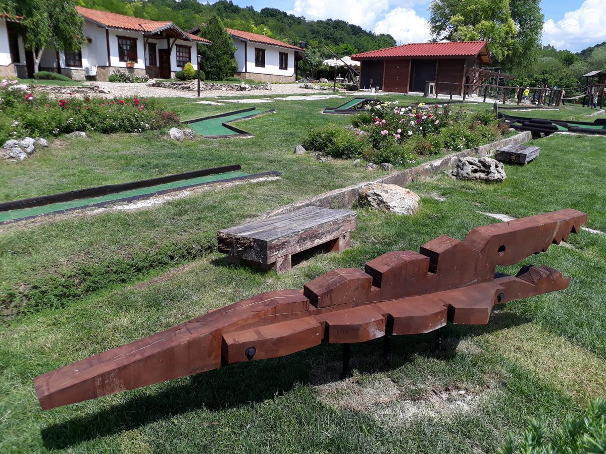 Complex Barite Hotel Chernevo ภายนอก รูปภาพ