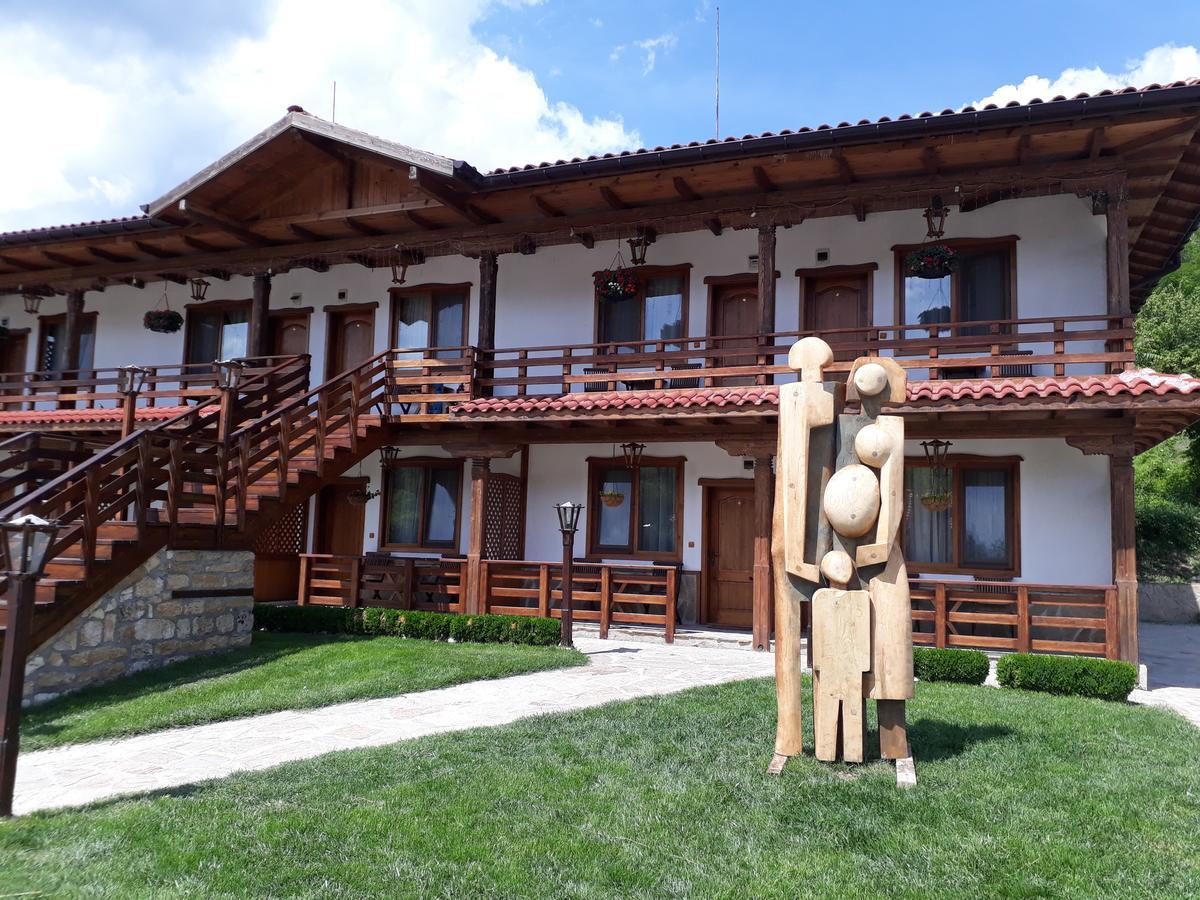 Complex Barite Hotel Chernevo ภายนอก รูปภาพ