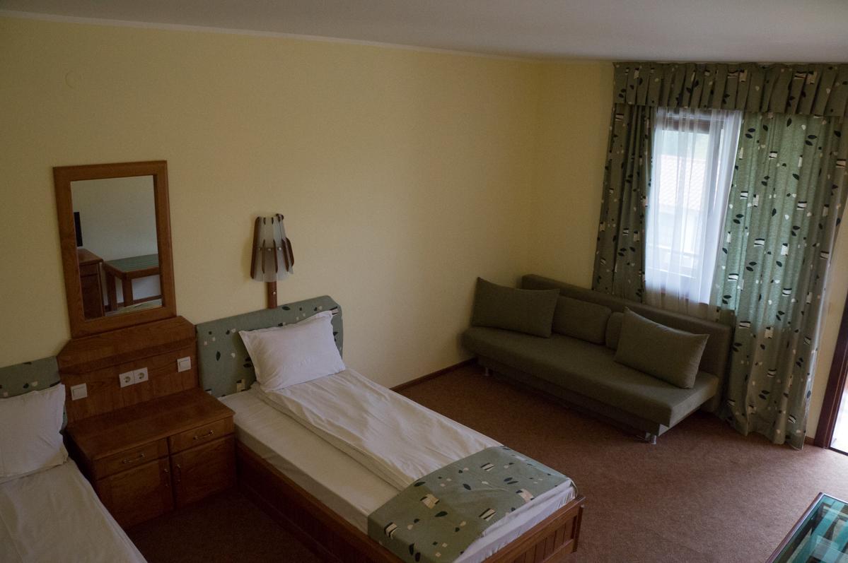 Complex Barite Hotel Chernevo ภายนอก รูปภาพ